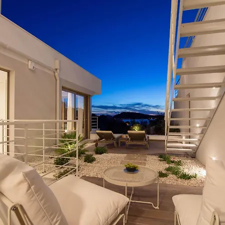 Ferienhaus Pet Friendly In Rogoznica (Sibenik-Knin)