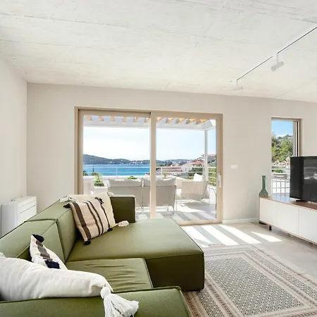 Holiday home Pet Friendly In *